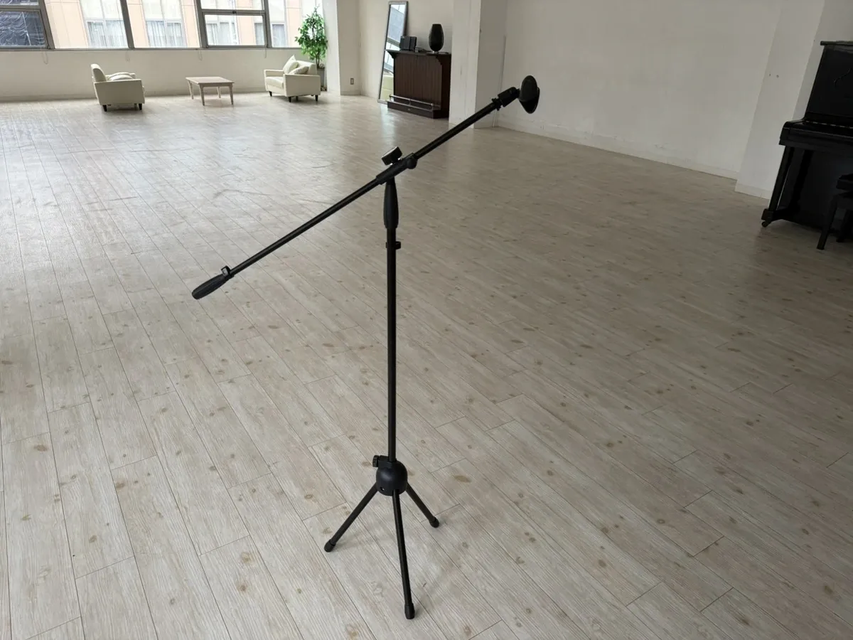 Microphone stands
