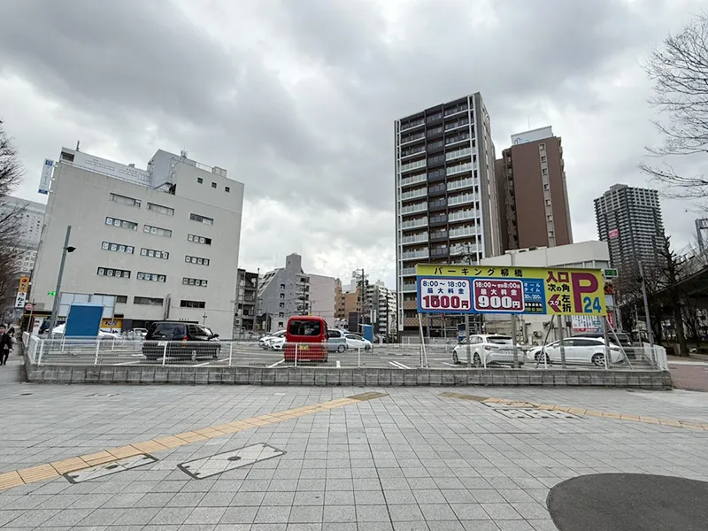 Pay-and-display car park near ALBE Meieki Free Space
